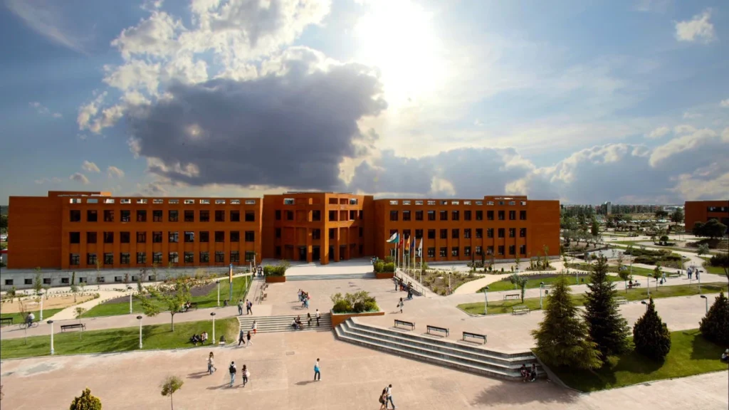 Universidad Alfonso X el Sabio